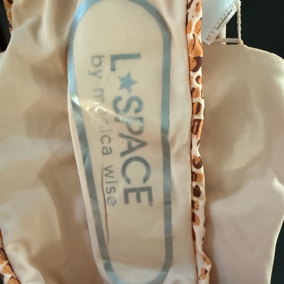 L*Space Lennox Classic Bikini Bottom Wild Bunch Pattern NWT Size M - Picture 6 of 8